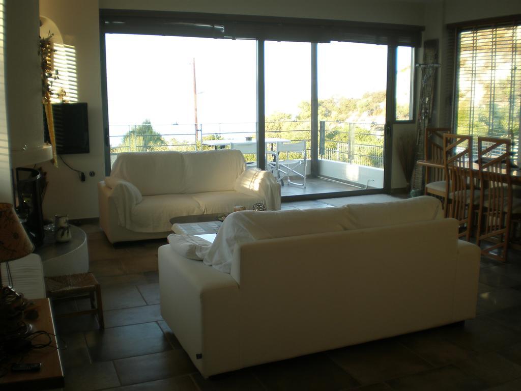 Willa Marvelous House By The Sea Jezioro Vouliagmeni Zewnętrze zdjęcie